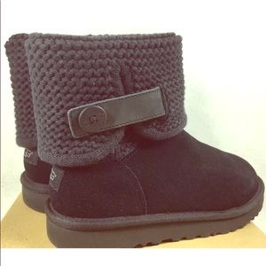 UGG AUSTRALIA BLACK SUEDE KNIT CUFF BOOT- 1012532